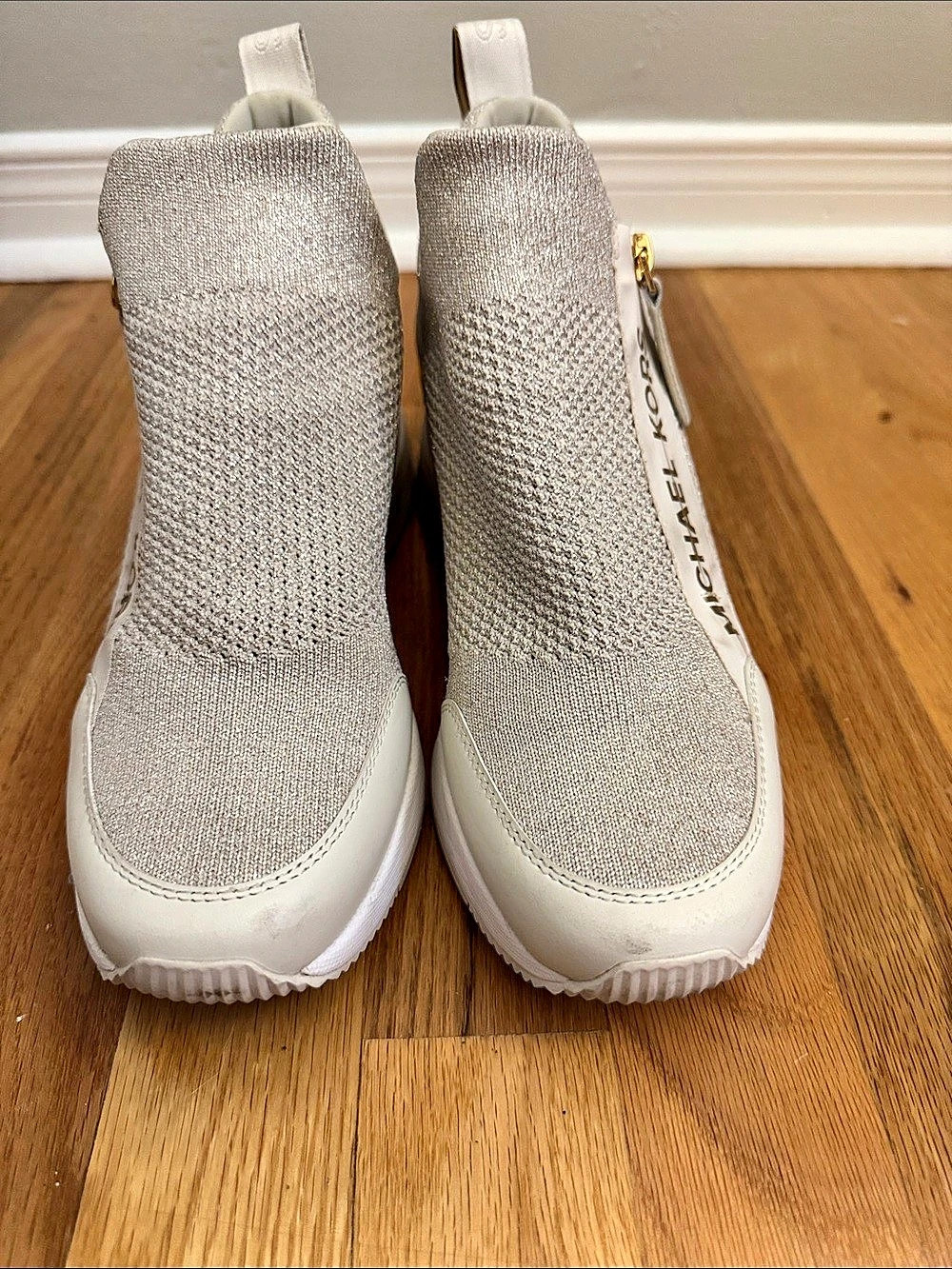 Michael Kors Willis Metallic Stretch Knit Trainer Sneakers White & Gold US 8M